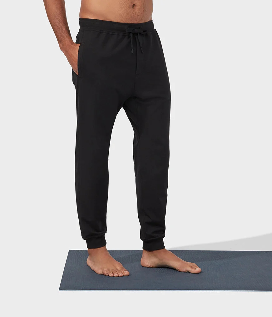 Men\'s Manduka RECHARGE Jogger Black | 7305727