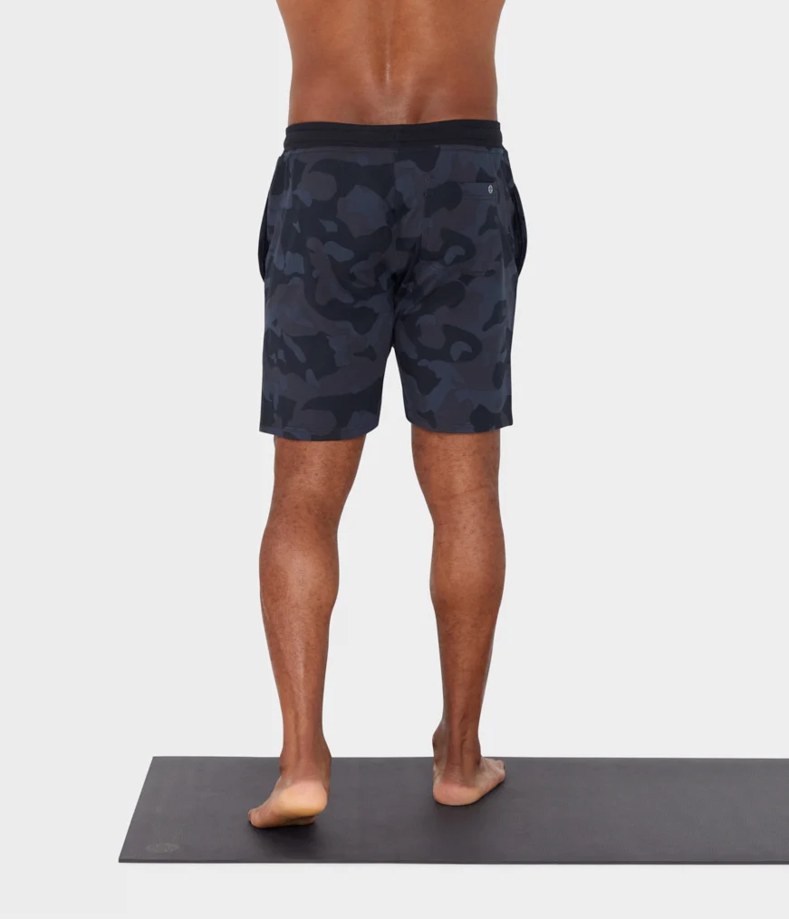 Men's Manduka RECHARGE Shorts Black | 2301215