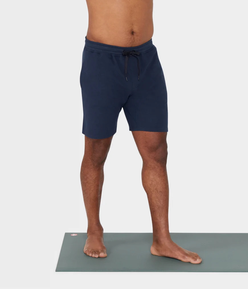 Men\'s Manduka RECHARGE Shorts Navy | 3781108