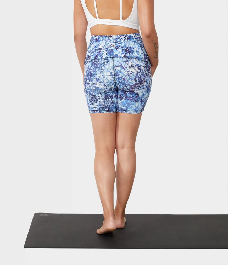 Women's Manduka PRESENCE Shorts Blue | 7523860